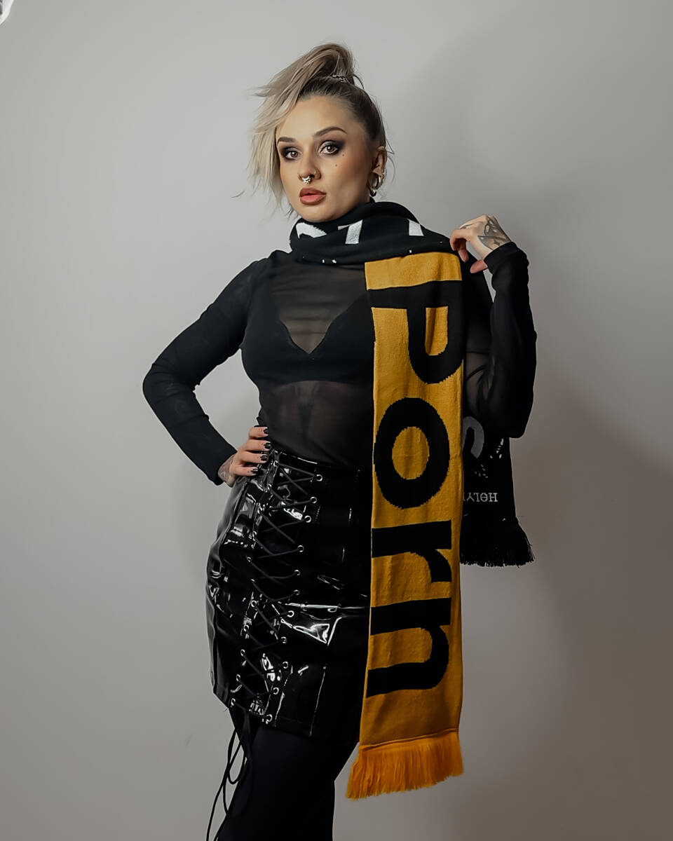 Szalik Holy Blvk XXL Satan Loves Porn