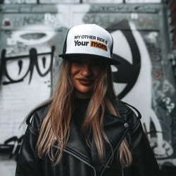 Czapka z Daszkiem Holy Blvk  Mom Trucker