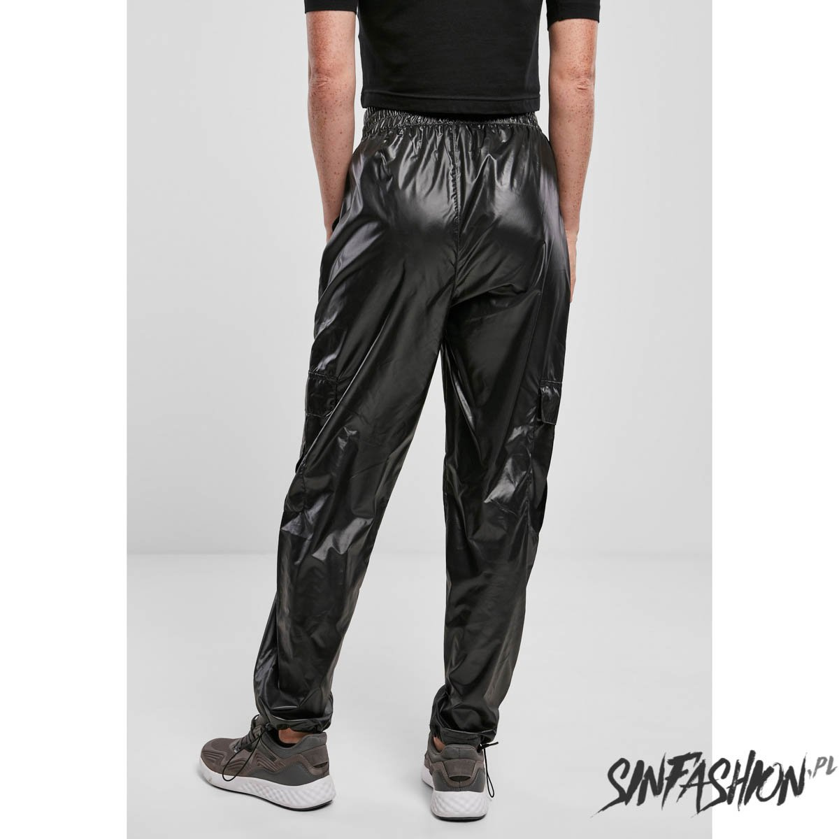 Spodnie Urban Classics Shiny Cargo