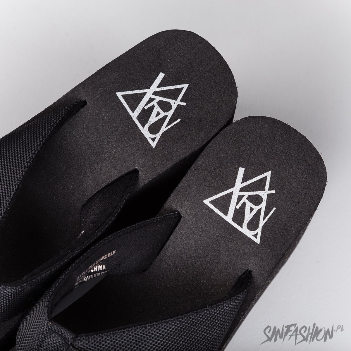 Buty Yru Pixi Blk