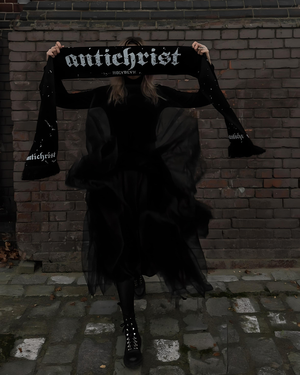 Szalik Holy Blvk XXL Antichrist