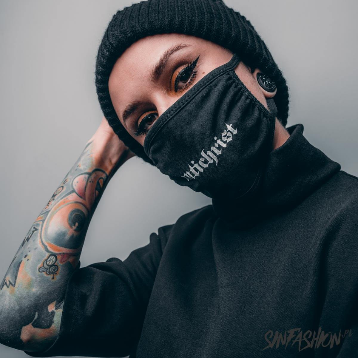 Maseczka Holy Blvk Antichrist