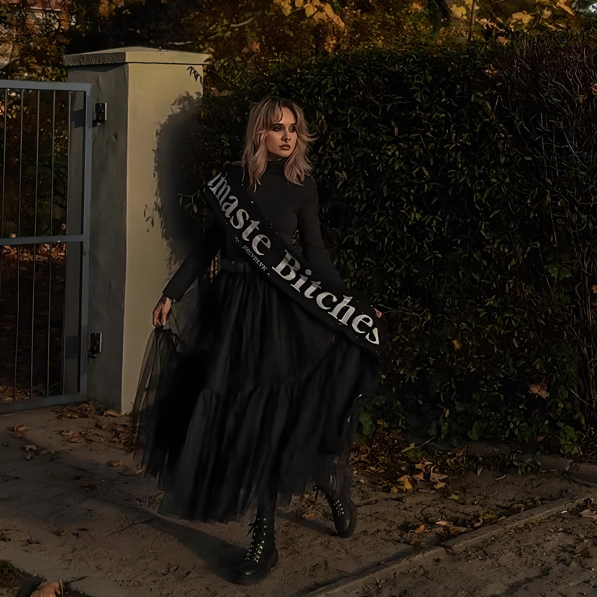 Szalik Holy Blvk XXL Namaste Bitches