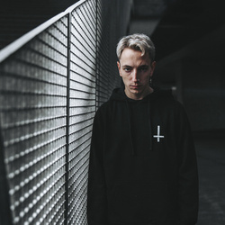 Bluza Holy Blvk Inverted Cross