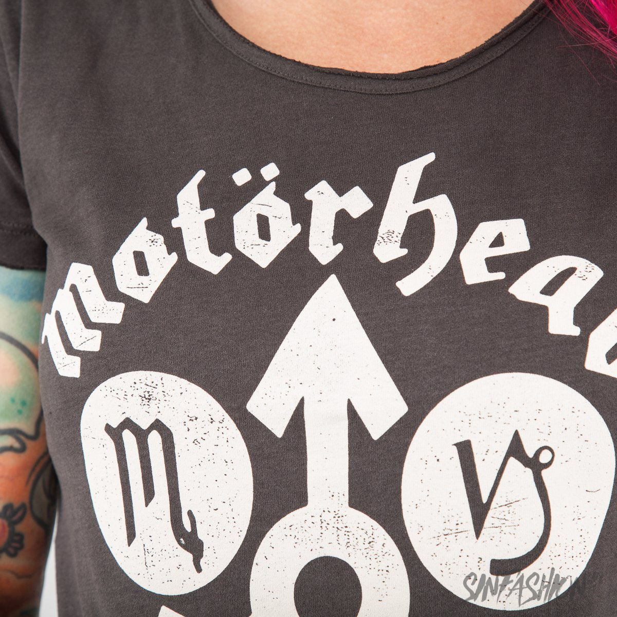 Koszulka Amplified Motorhead Iron Fist