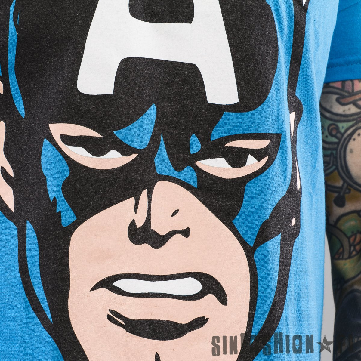 KOSZULKA MARVEL - CAPTAIN AMERICA BLUE